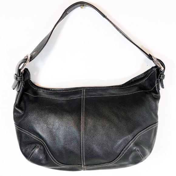 Danier Handbags - Danier black pebbled leather "baguette" handbag